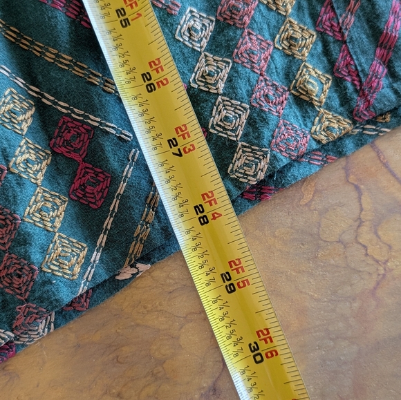 Soft Surroundings Embroidered Green Geometric Patterned Blouse Tunic Size PXS - Picture 10 of 11